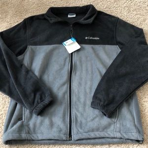 NWT Two tone Columbia Men’s Fleece ZIP Up